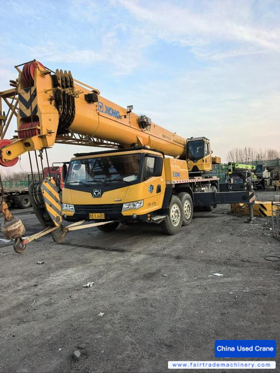 Buy XCMG 70kc Used Crane / 1